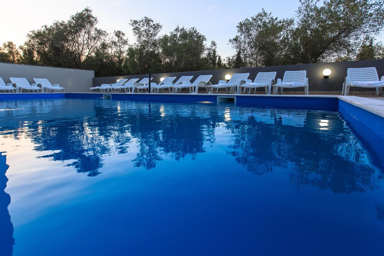 Scandinavian Hotel - Ulcinj Ulqin المظهر الخارجي الصورة