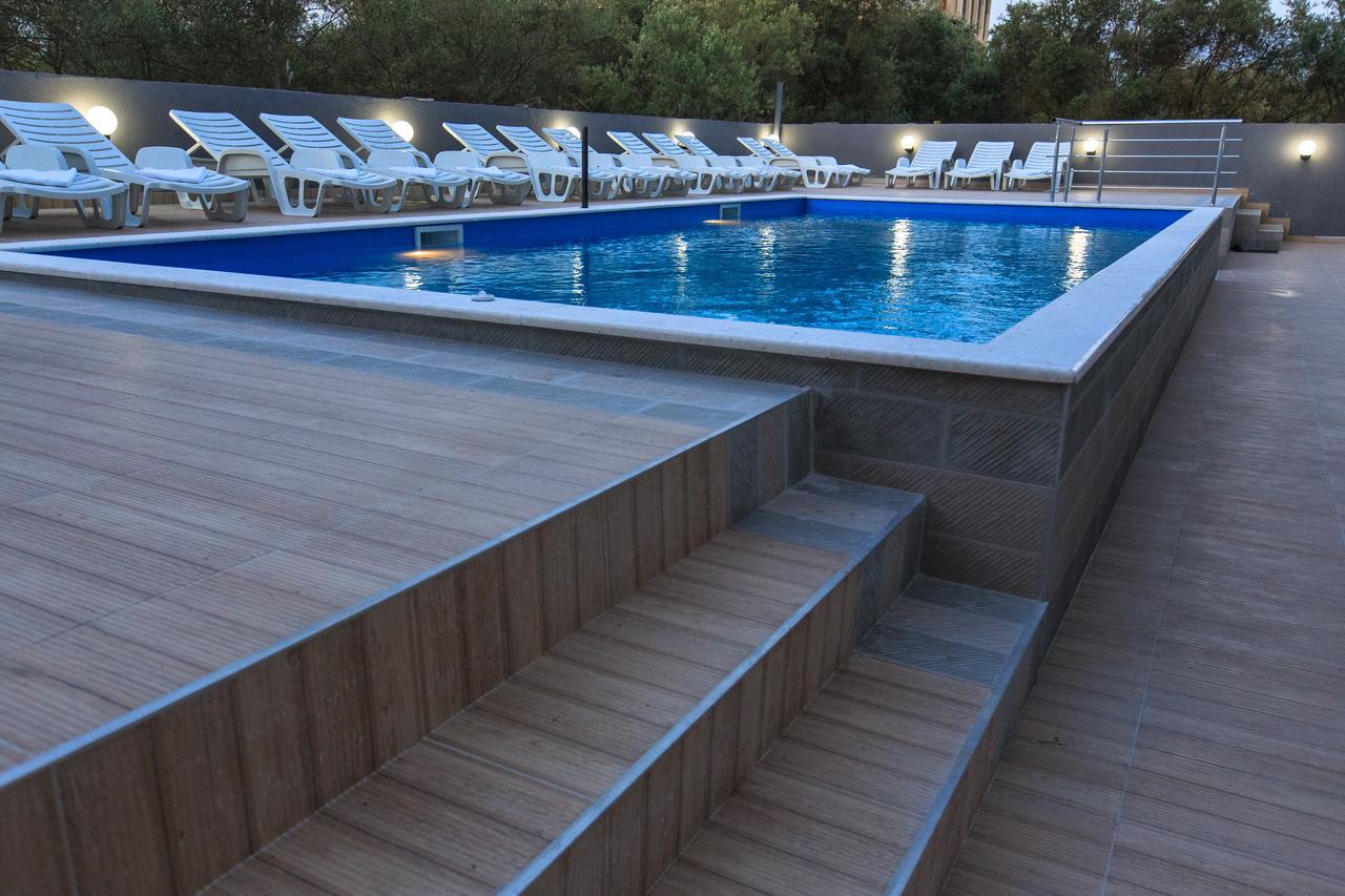 Scandinavian Hotel - Ulcinj Ulqin المظهر الخارجي الصورة