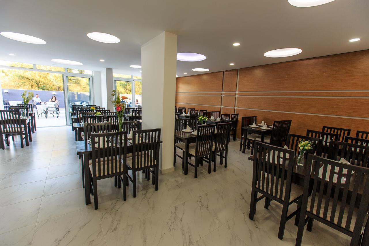 Scandinavian Hotel - Ulcinj Ulqin المظهر الخارجي الصورة